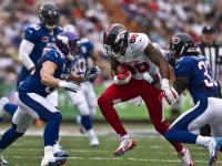 FB体育在线-坎特个人能力完全展现，中国之行见证拜仁被战术压制