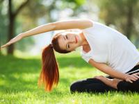 FB赛事直播-教科书般的统治力，浓眉率雄鹿终结雷霆连胜