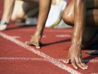 FB体育注册网址-赛道上的双重奇迹，阿斯顿马丁逆转红牛，佩雷兹刷新单圈纪录