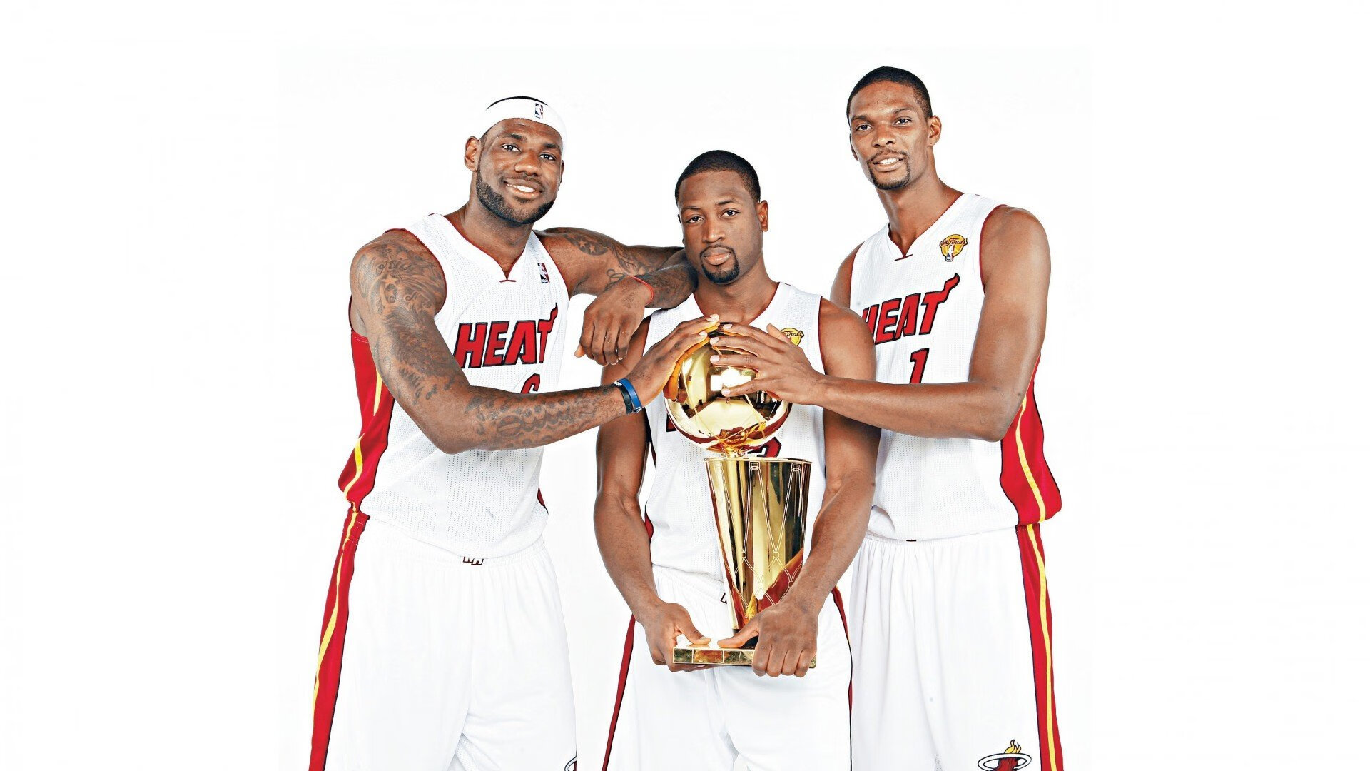 福登的爆发之夜，当曼城新星照亮阿尔及利亚的塞维利亚制霸之路