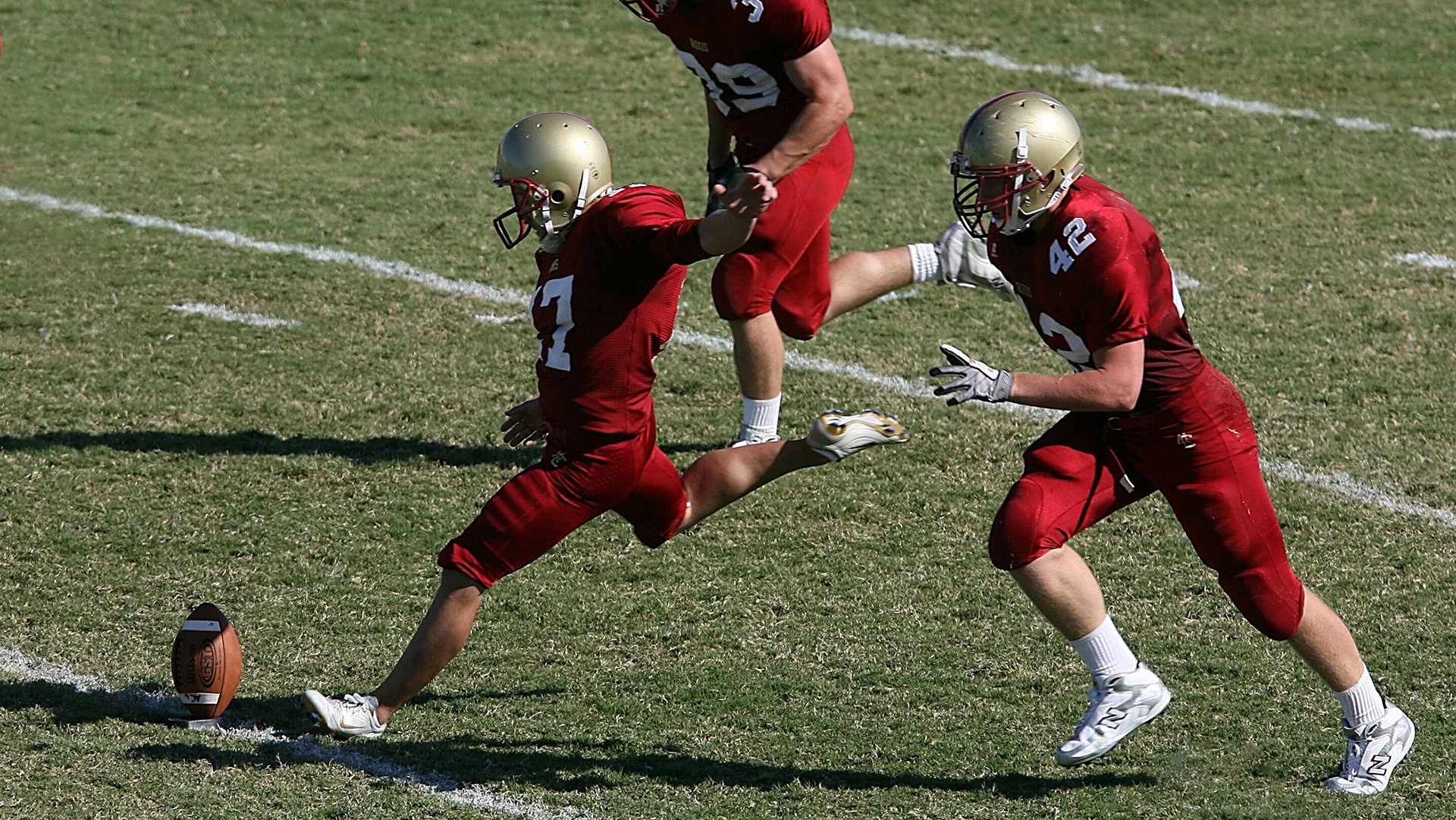 若日尼奥高能调度，伊拉克与厄瓜多尔的战术对弈